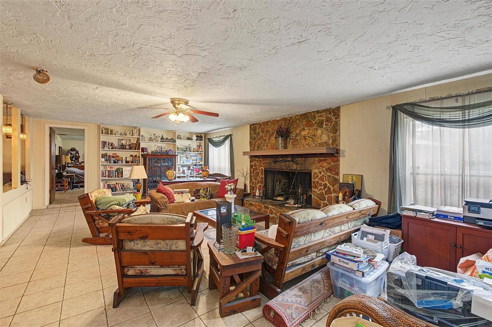 7916 SLATE COURT, New Port Richey, FL 34654 7916 SLATE COURT, New Port Richey, FL 34654