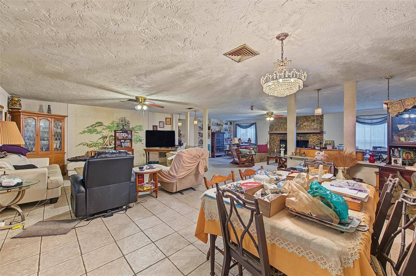 7916 SLATE COURT, New Port Richey, FL 34654 7916 SLATE COURT, New Port Richey, FL 34654