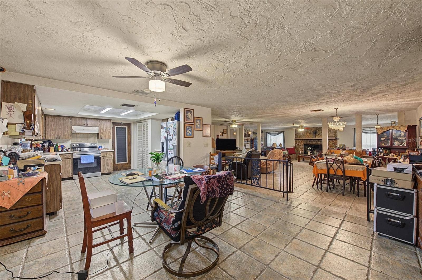 7916 SLATE COURT, New Port Richey, FL 34654 7916 SLATE COURT, New Port Richey, FL 34654