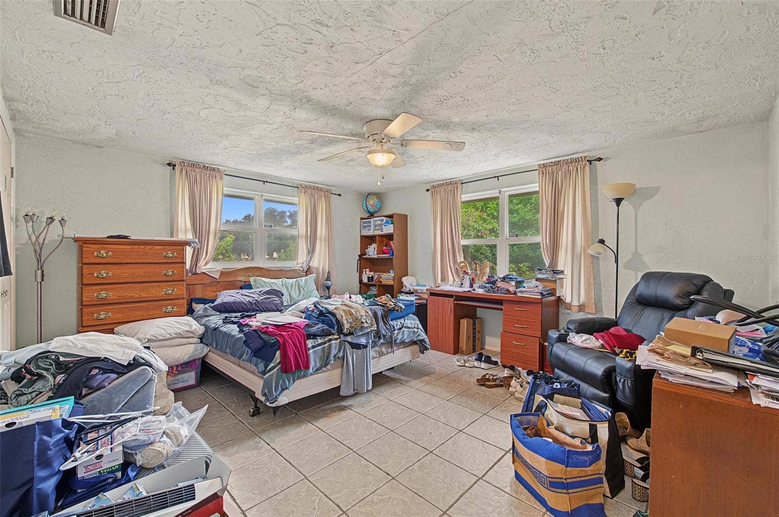 7916 SLATE COURT, New Port Richey, FL 34654 7916 SLATE COURT, New Port Richey, FL 34654