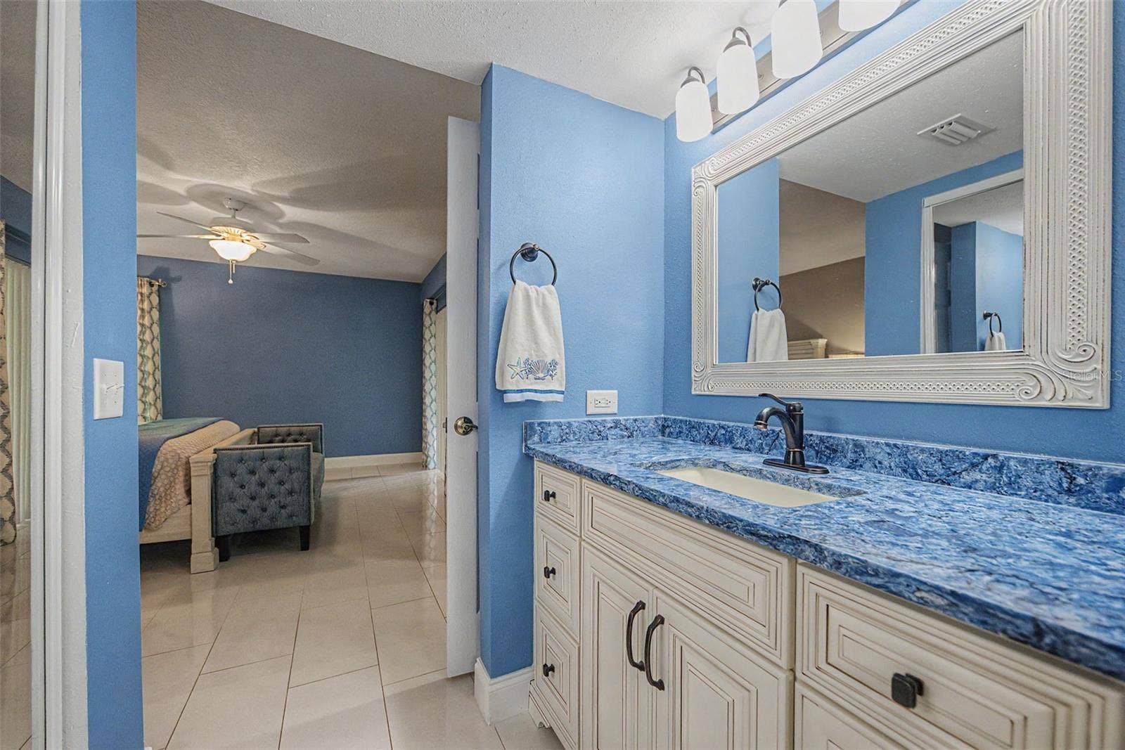 1801 E LAKE ROAD, #1D, Palm Harbor, FL 34685 Primary Suite