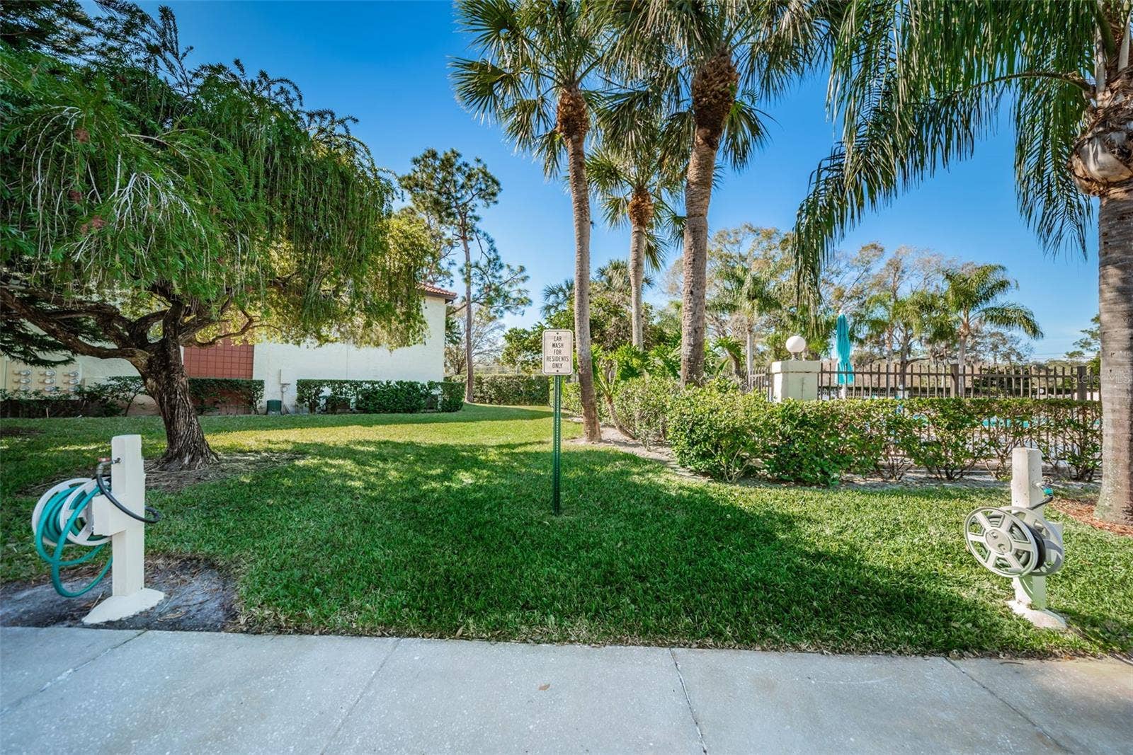 1801 E LAKE ROAD, #1D, Palm Harbor, FL 34685 1801 E LAKE ROAD, #1D, Palm Harbor, FL 34685