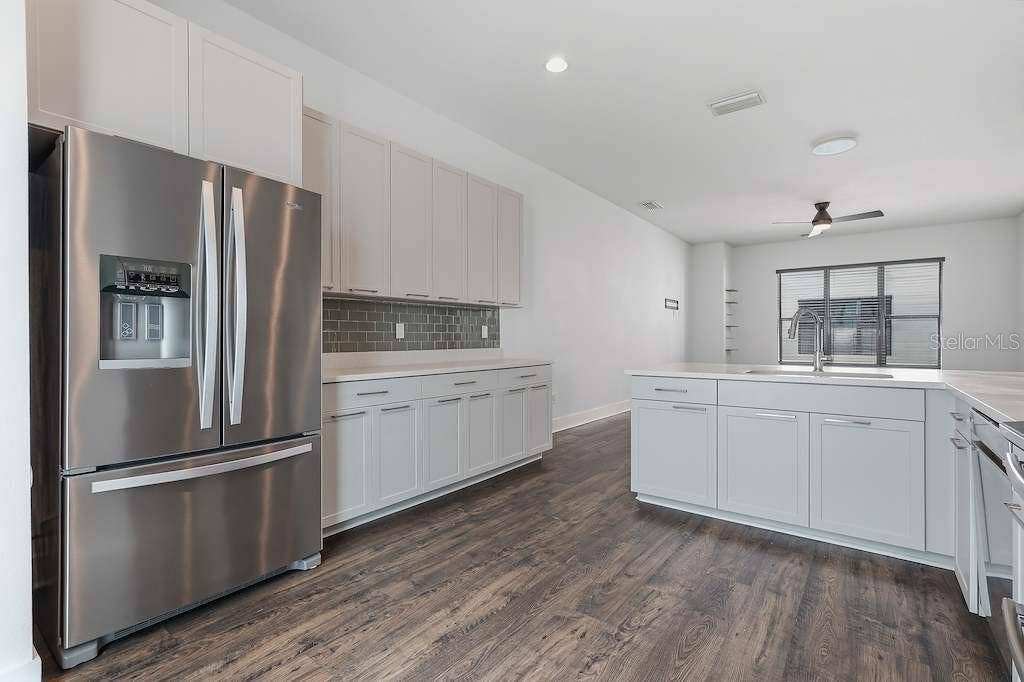 4810 W MCELROY AVENUE, #29, Tampa, FL 33611 4810 W MCELROY AVENUE, #29, Tampa, FL 33611