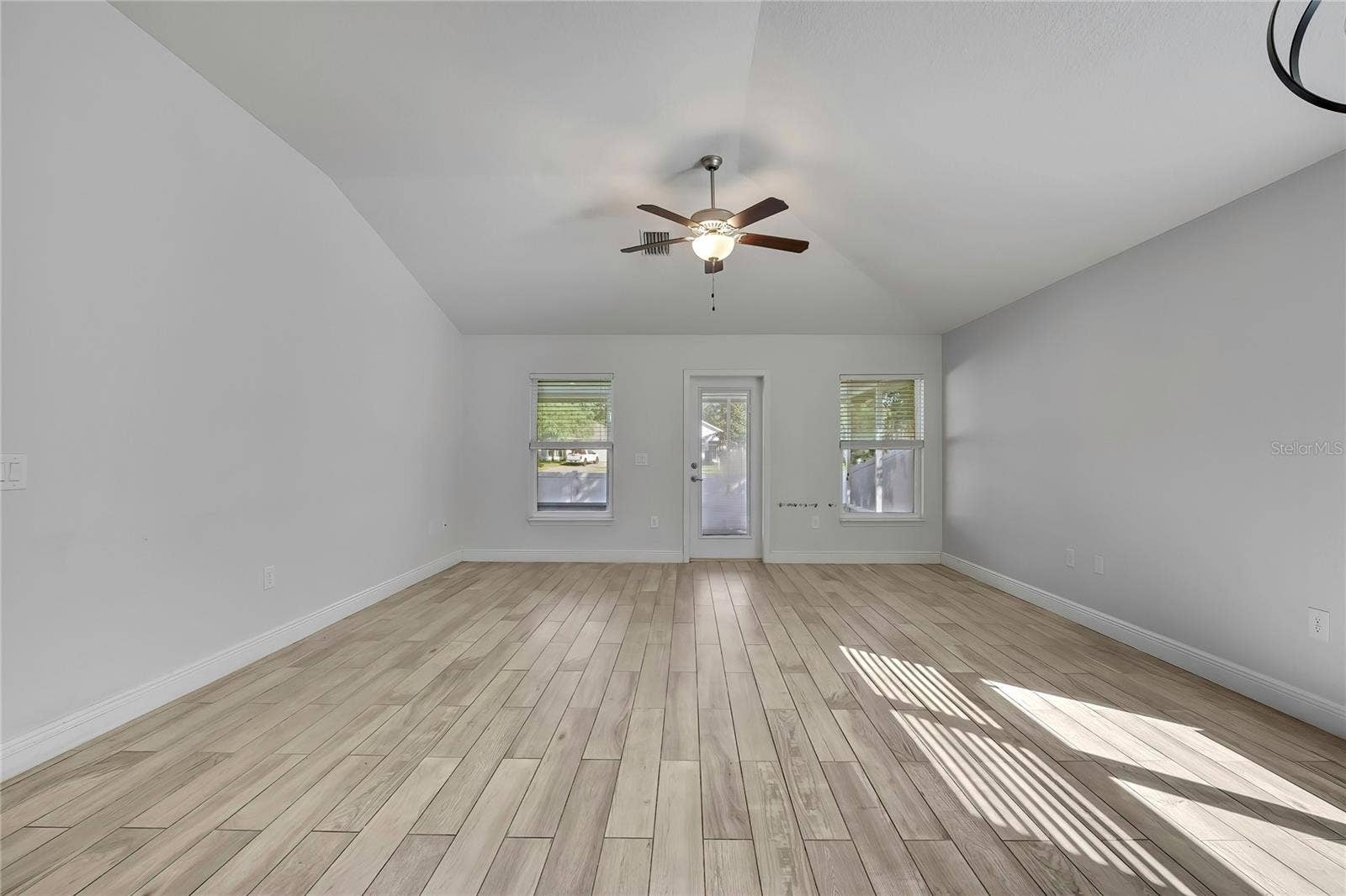 31179 WATER LILY DRIVE, Brooksville, FL 34602 31179 WATER LILY DRIVE, Brooksville, FL 34602