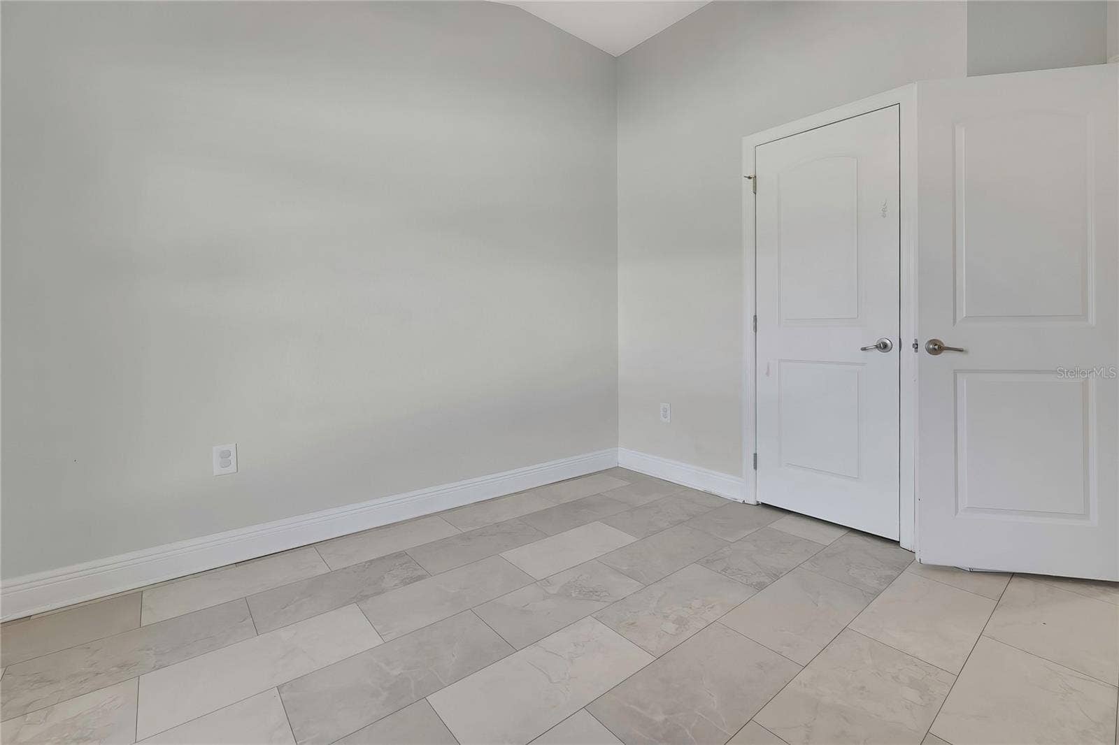 31179 WATER LILY DRIVE, Brooksville, FL 34602 31179 WATER LILY DRIVE, Brooksville, FL 34602