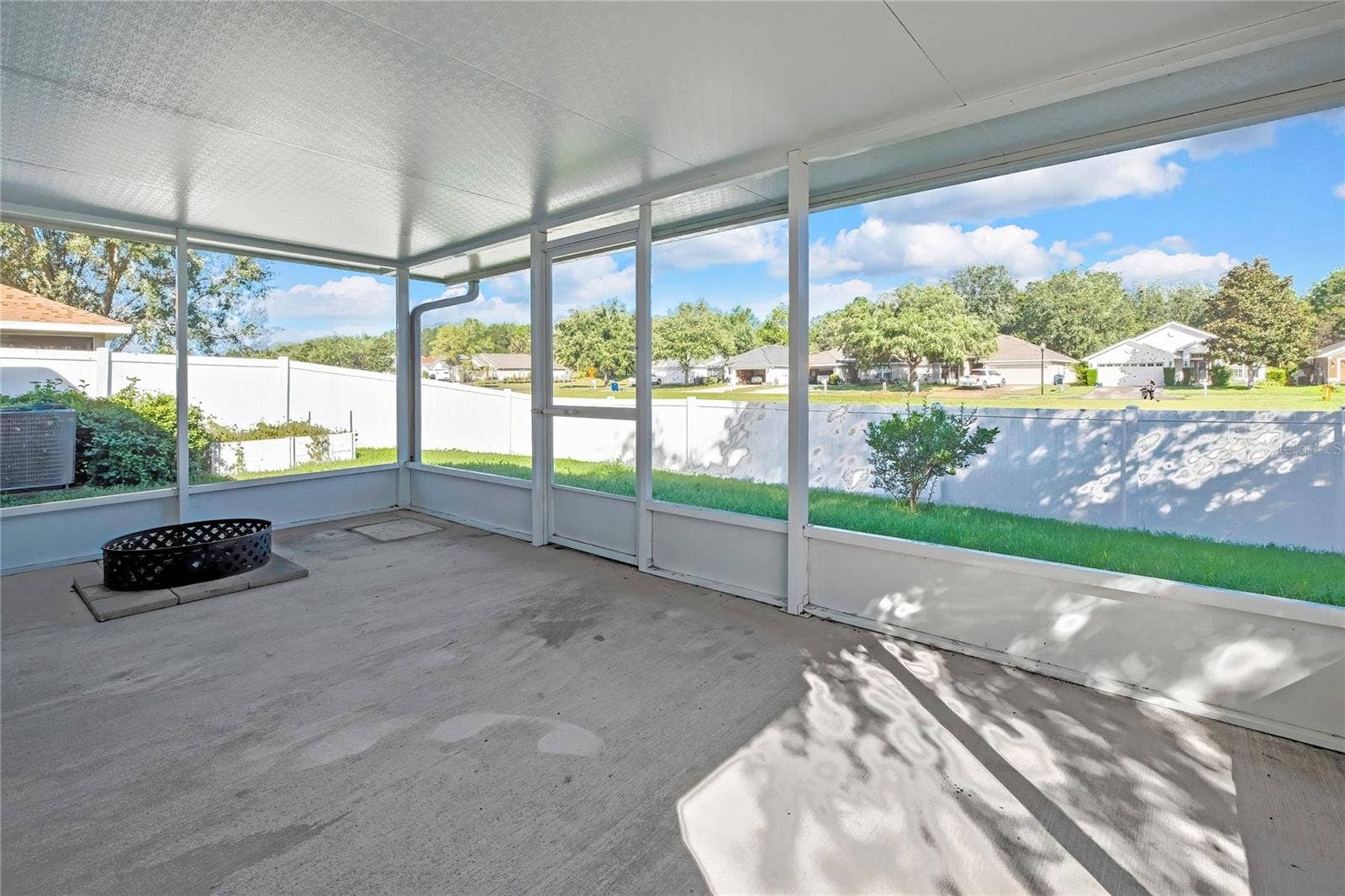 31179 WATER LILY DRIVE, Brooksville, FL 34602 31179 WATER LILY DRIVE, Brooksville, FL 34602