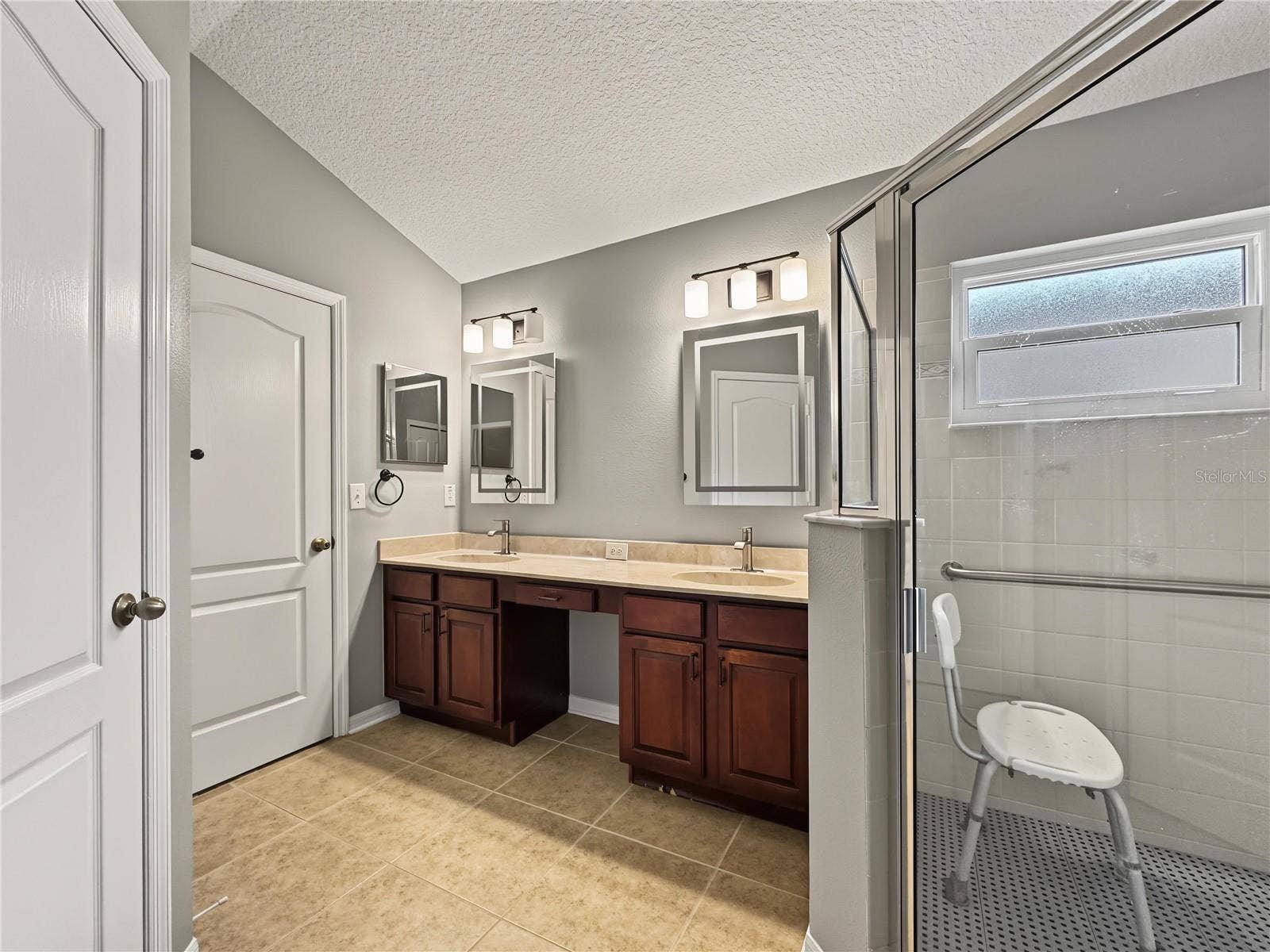 30935 WHITLOCK DRIVE, Wesley Chapel, FL 33543 30935 WHITLOCK DRIVE, Wesley Chapel, FL 33543
