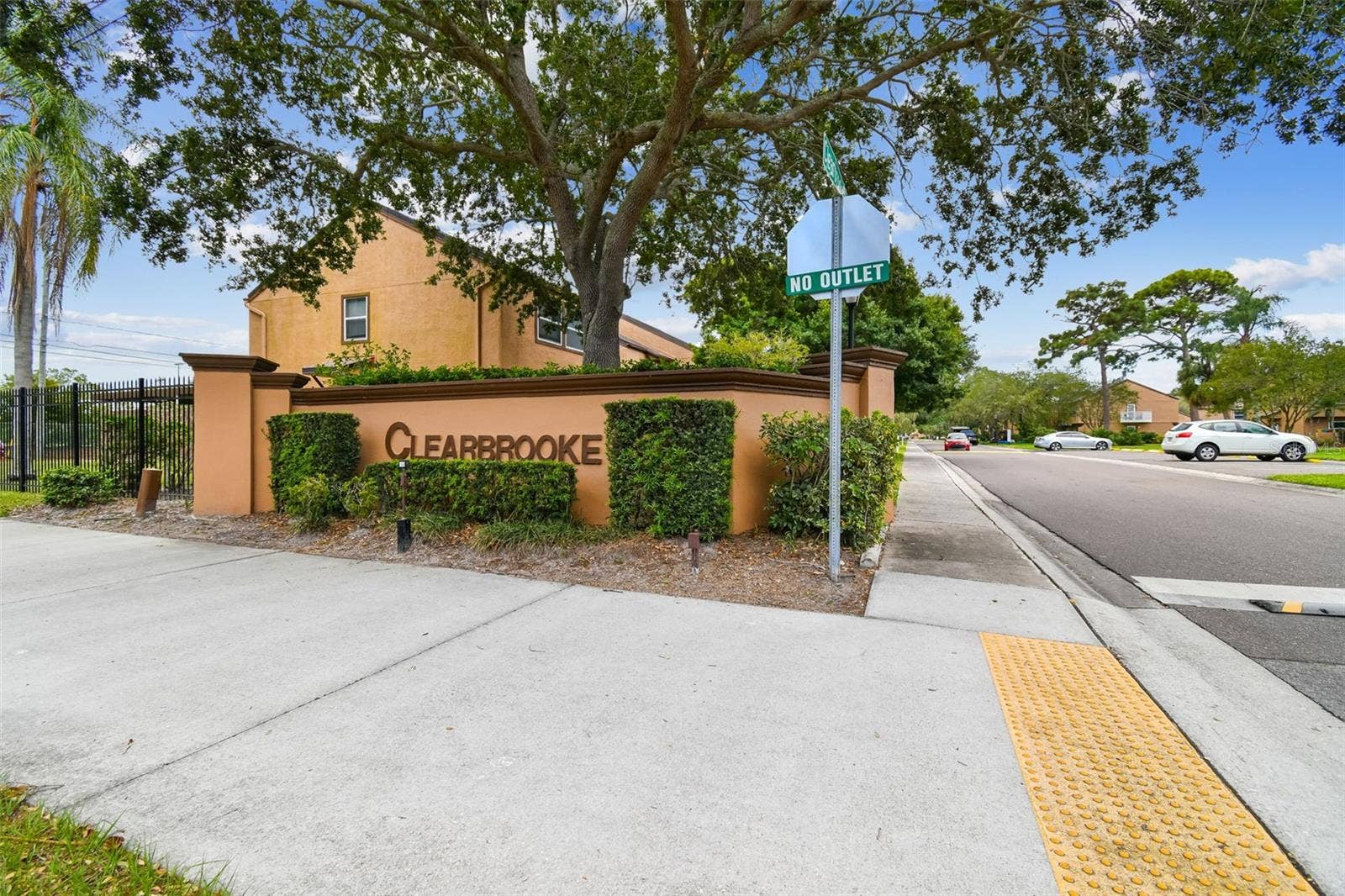 1880 CLEARBROOKE DRIVE, Clearwater, FL 33760