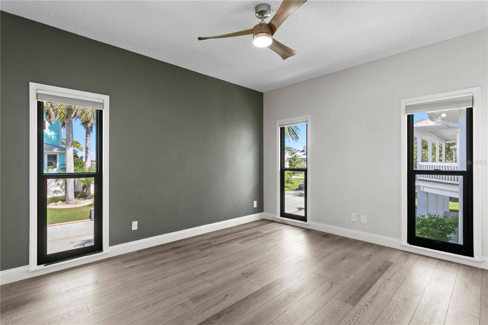 920 59TH AVENUE, St Pete Beach, FL 33706