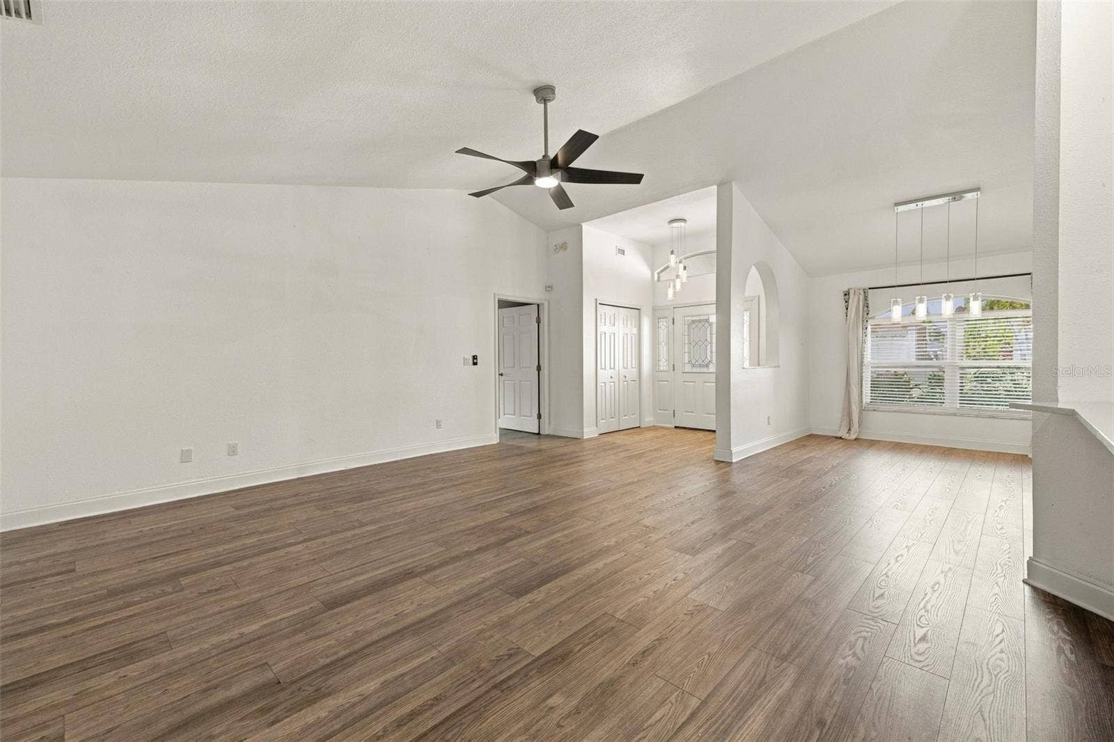 1591 JONATHAN COURT, Largo, FL 33770 1591 JONATHAN COURT, Largo, FL 33770