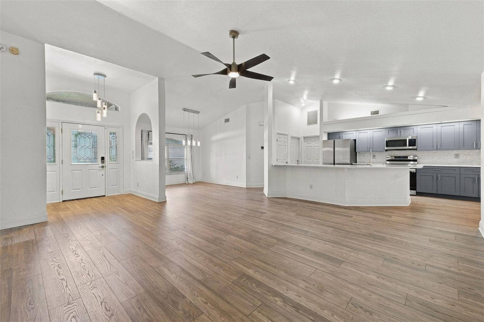 1591 JONATHAN COURT, Largo, FL 33770 1591 JONATHAN COURT, Largo, FL 33770