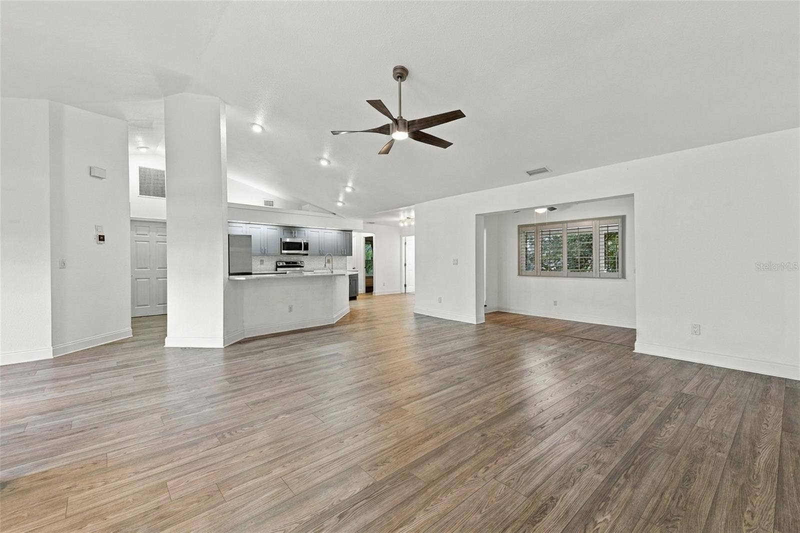 1591 JONATHAN COURT, Largo, FL 33770 1591 JONATHAN COURT, Largo, FL 33770