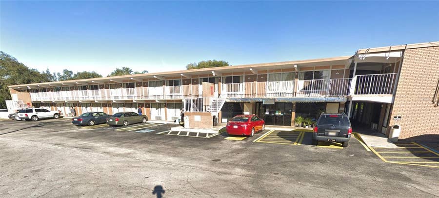 Property photo for 6010 COUNTY ROAD 579, Seffner, FL