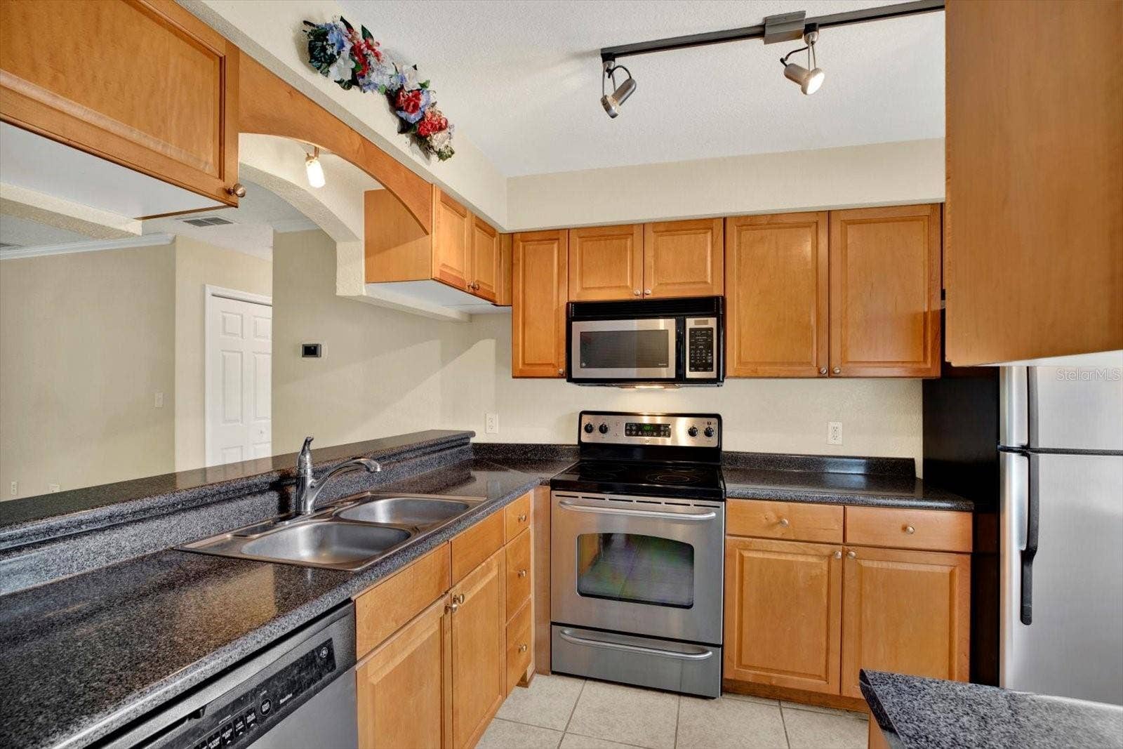10199 SAILWINDS BOULEVARD S, #202, Largo, FL 33773 10199 SAILWINDS BOULEVARD S, #202, Largo, FL 33773
