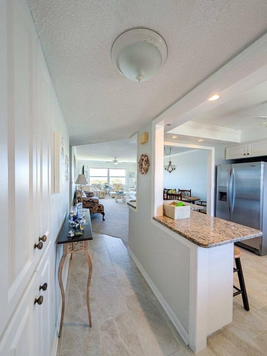 4725 COVE CIRCLE, #APT 609, St Petersburg, FL 33708 4725 COVE CIRCLE, #APT 609, St Petersburg, FL 33708