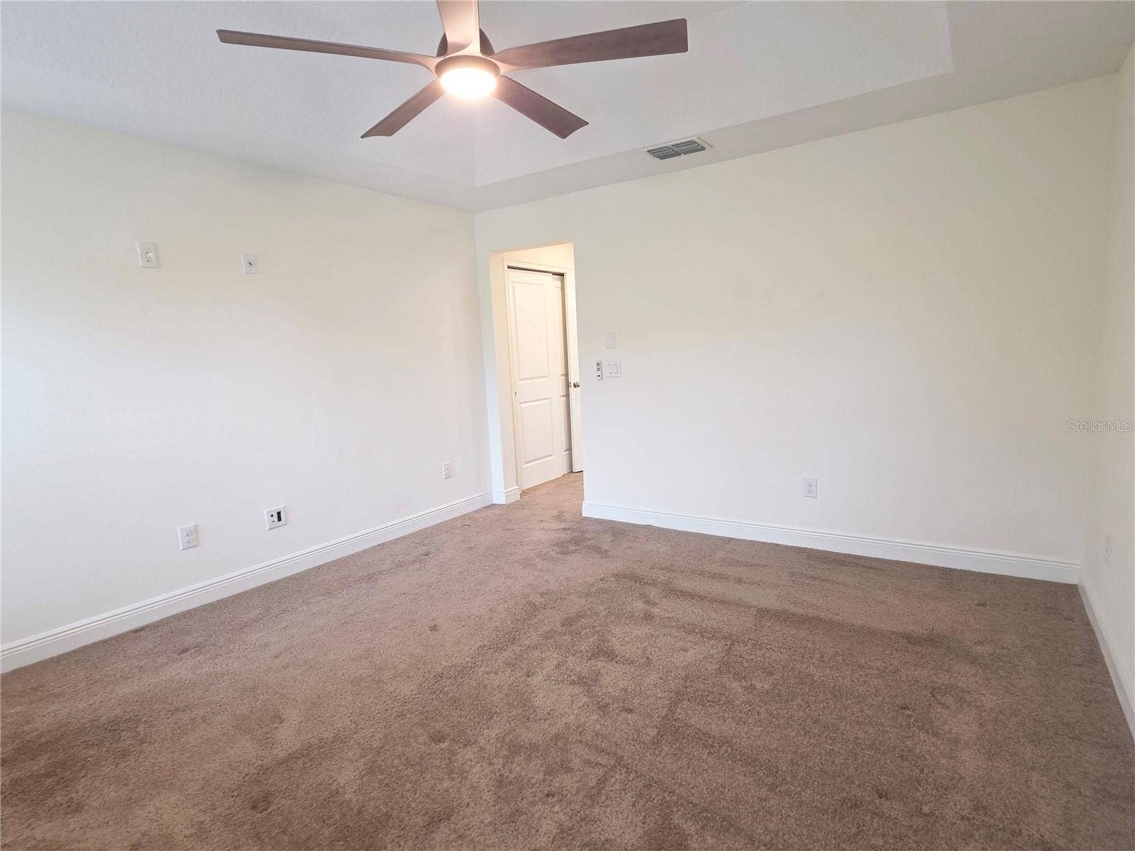 14243 DAMSELFLY DRIVE, Tampa, FL 33625 14243 DAMSELFLY DRIVE, Tampa, FL 33625