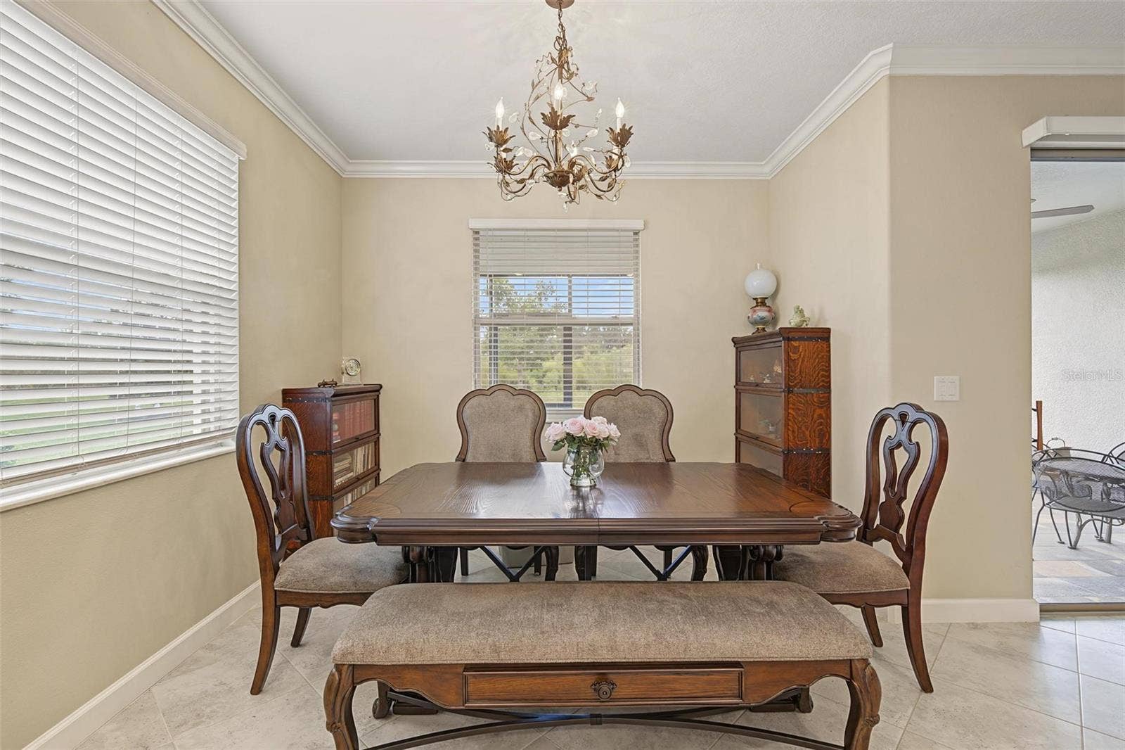 31733 CABANA RYE AVENUE, San Antonio, FL 33576 Dining space
