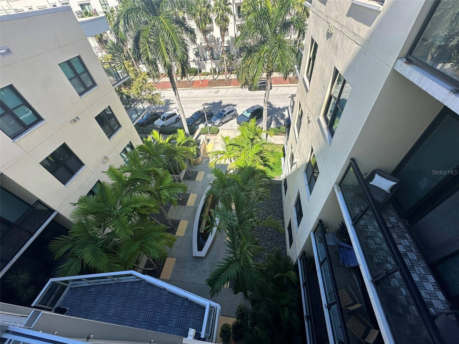 400 4TH AVENUE S, #1207, St Petersburg, FL 33701 400 4TH AVENUE S, #1207, St Petersburg, FL 33701