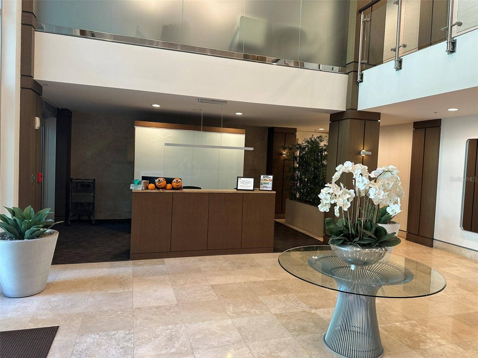 400 4TH AVENUE S, #1207, St Petersburg, FL 33701 400 4TH AVENUE S, #1207, St Petersburg, FL 33701