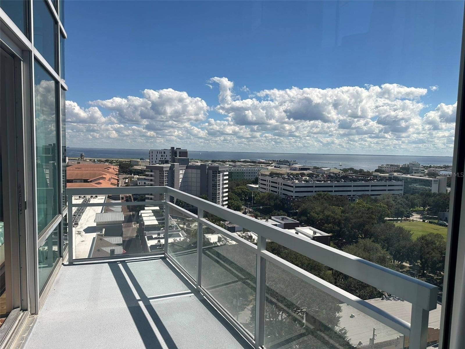 400 4TH AVENUE S, #1207, St Petersburg, FL 33701 400 4TH AVENUE S, #1207, St Petersburg, FL 33701