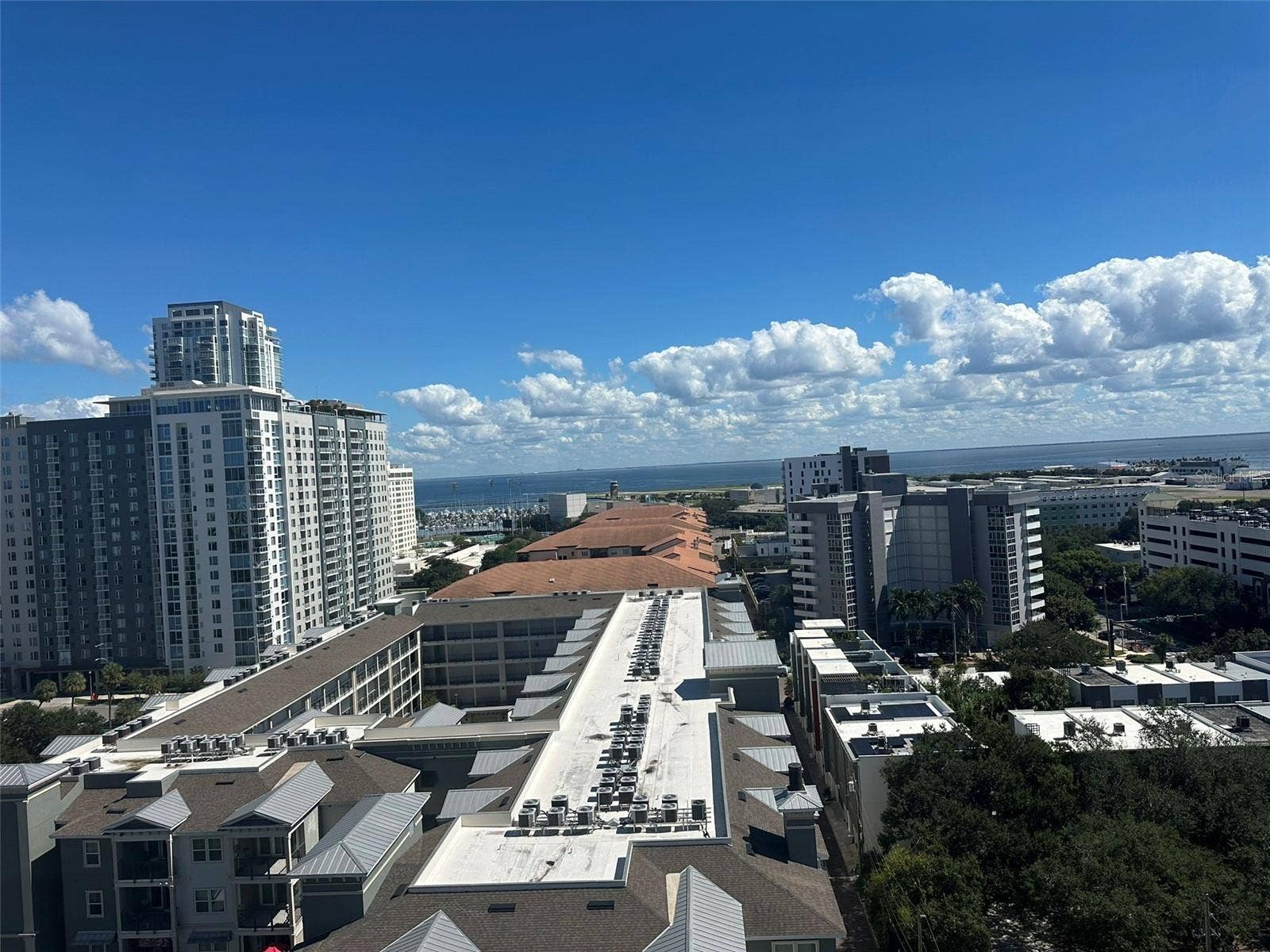 400 4TH AVENUE S, #1207, St Petersburg, FL 33701 400 4TH AVENUE S, #1207, St Petersburg, FL 33701