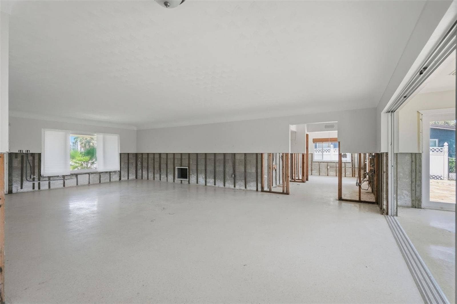 12525 4TH ST E, Treasure Island, FL 33706