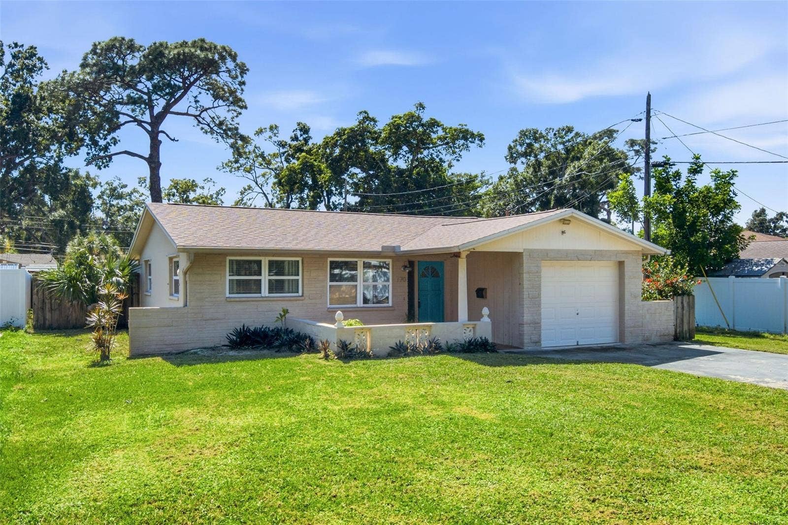 770 63RD AVENUE N, St Petersburg, FL 33702 770 63RD AVENUE N, St Petersburg, FL 33702