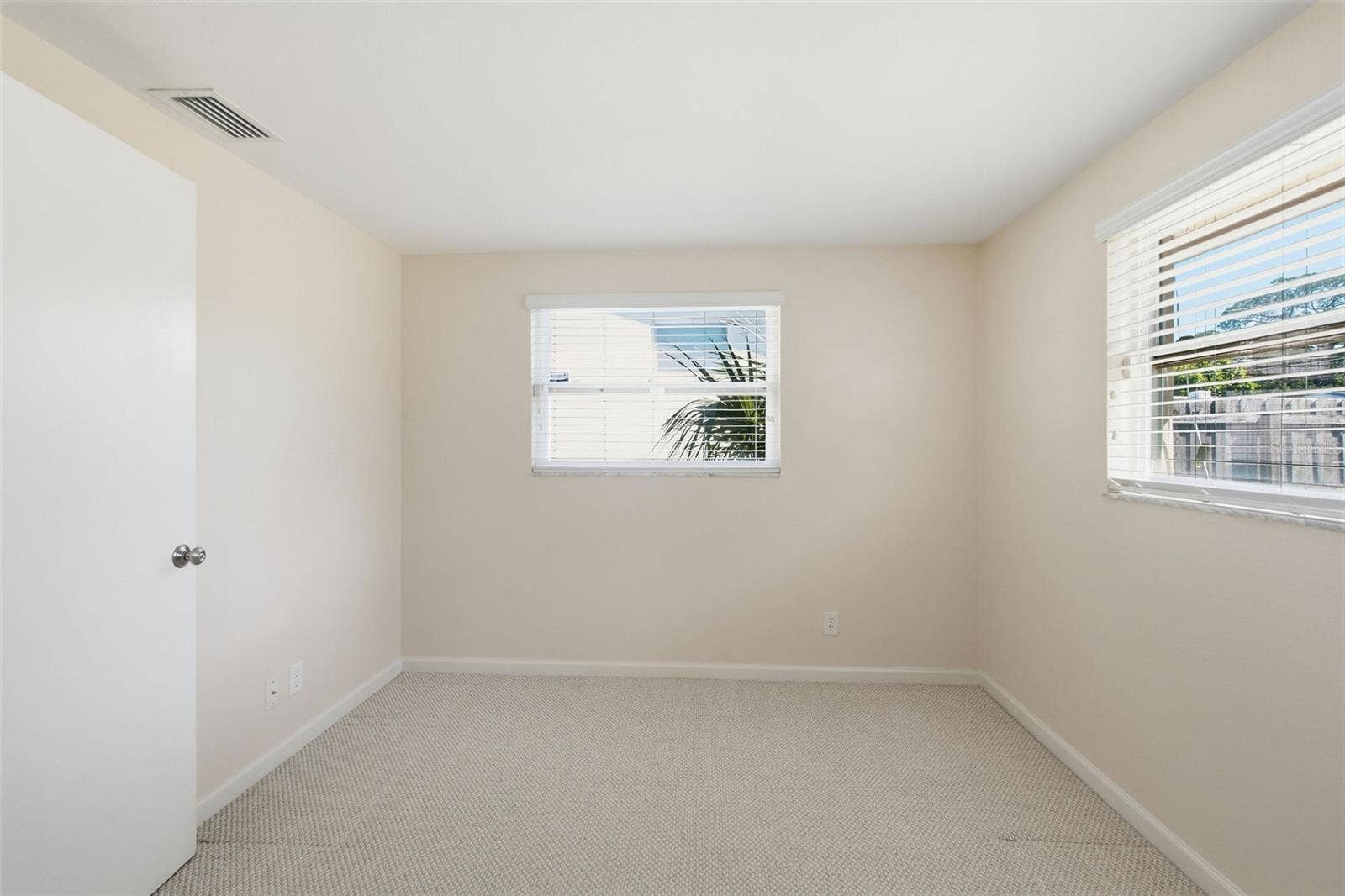 770 63RD AVENUE N, St Petersburg, FL 33702 770 63RD AVENUE N, St Petersburg, FL 33702