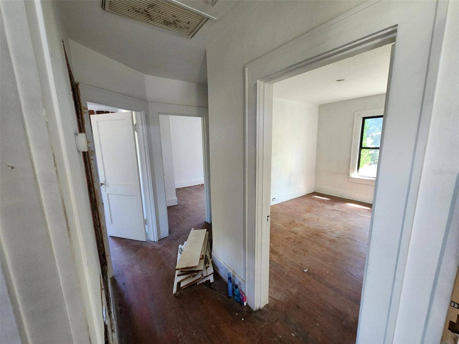 4815 3RD AVENUE N, St Petersburg, FL 33713 4815 3RD AVENUE N, St Petersburg, FL 33713