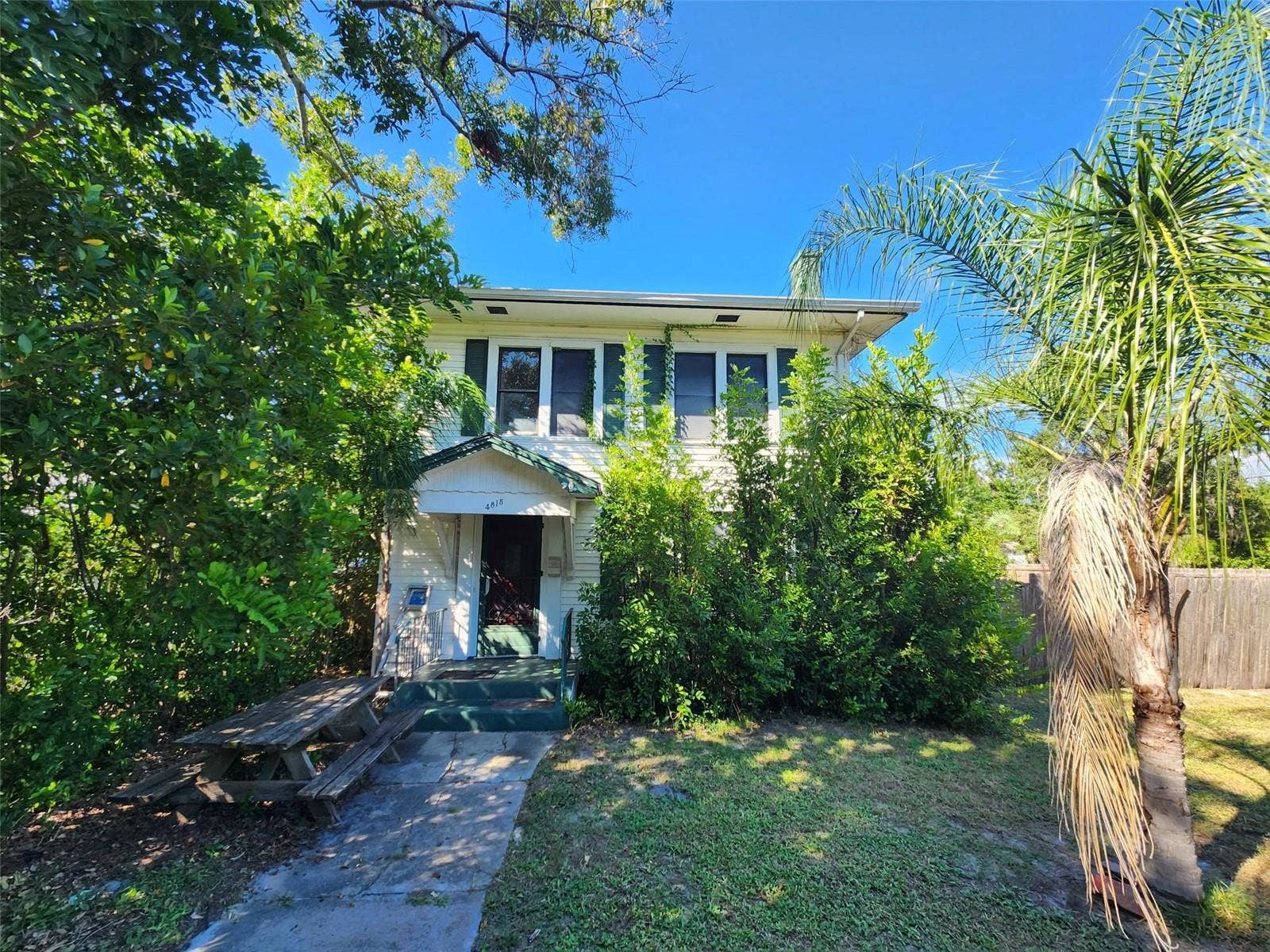 4815 3RD AVENUE N, St Petersburg, FL 33713 4815 3RD AVENUE N, St Petersburg, FL 33713