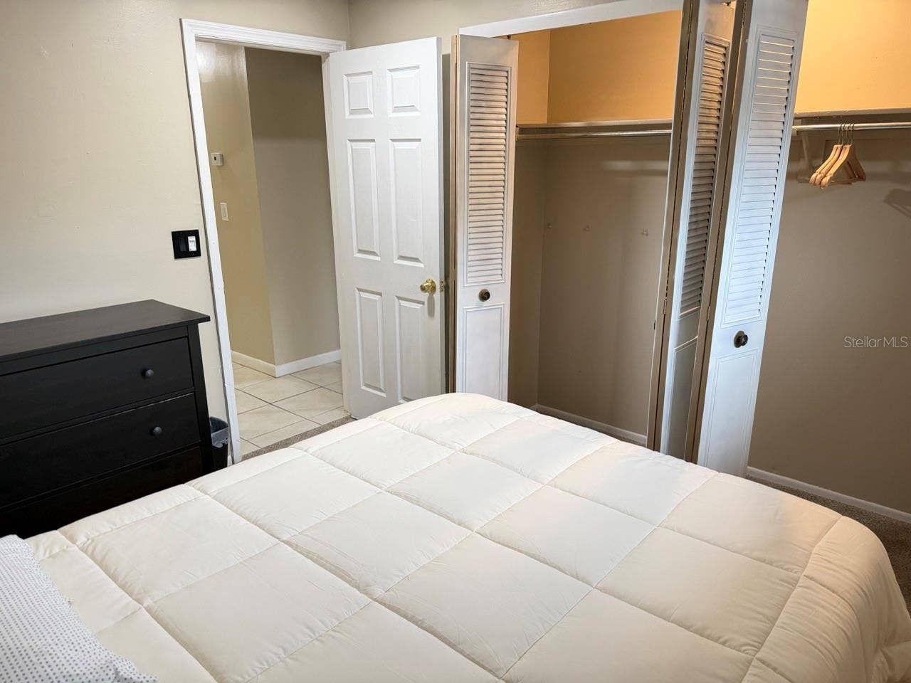 1881 LICHEN LANE, #B, Clearwater, FL 33760