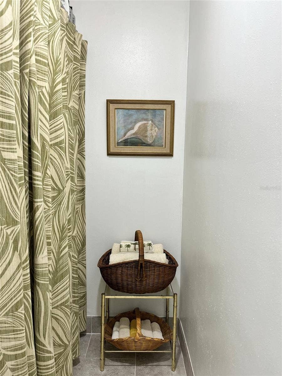 100 BLUFF VIEW DRIVE, #211A, Belleair Bluffs, FL 33770 100 BLUFF VIEW DRIVE, #211A, Belleair Bluffs, FL 33770