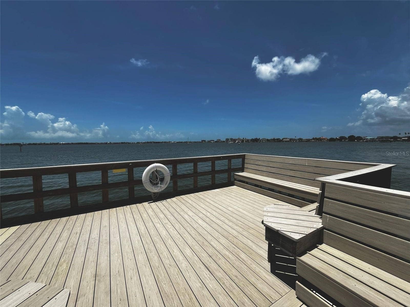 100 BLUFF VIEW DRIVE, #211A, Belleair Bluffs, FL 33770 100 BLUFF VIEW DRIVE, #211A, Belleair Bluffs, FL 33770