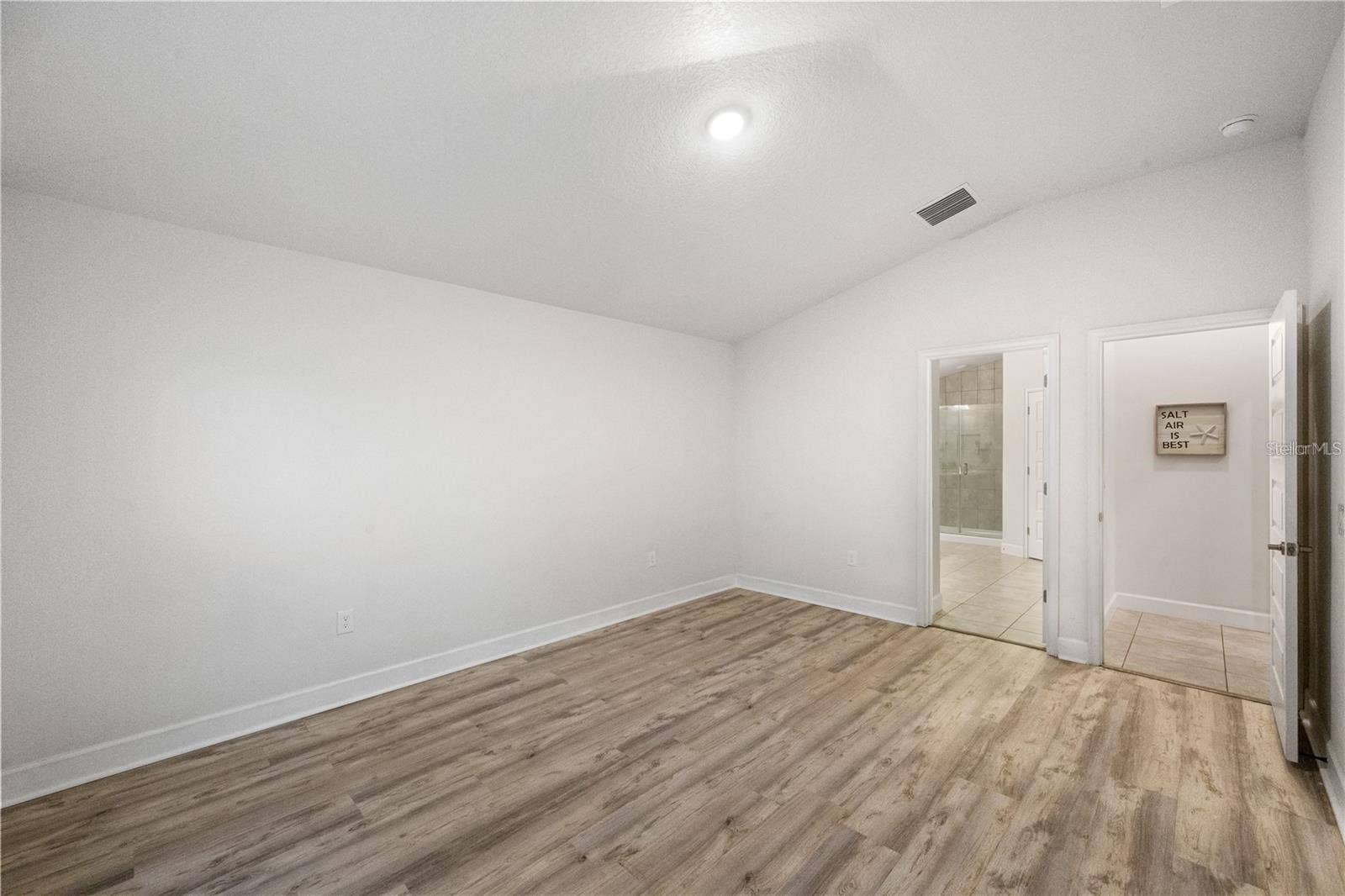 14429 POTTERTON CIRCLE, Hudson, FL 34667 14429 POTTERTON CIRCLE, Hudson, FL 34667
