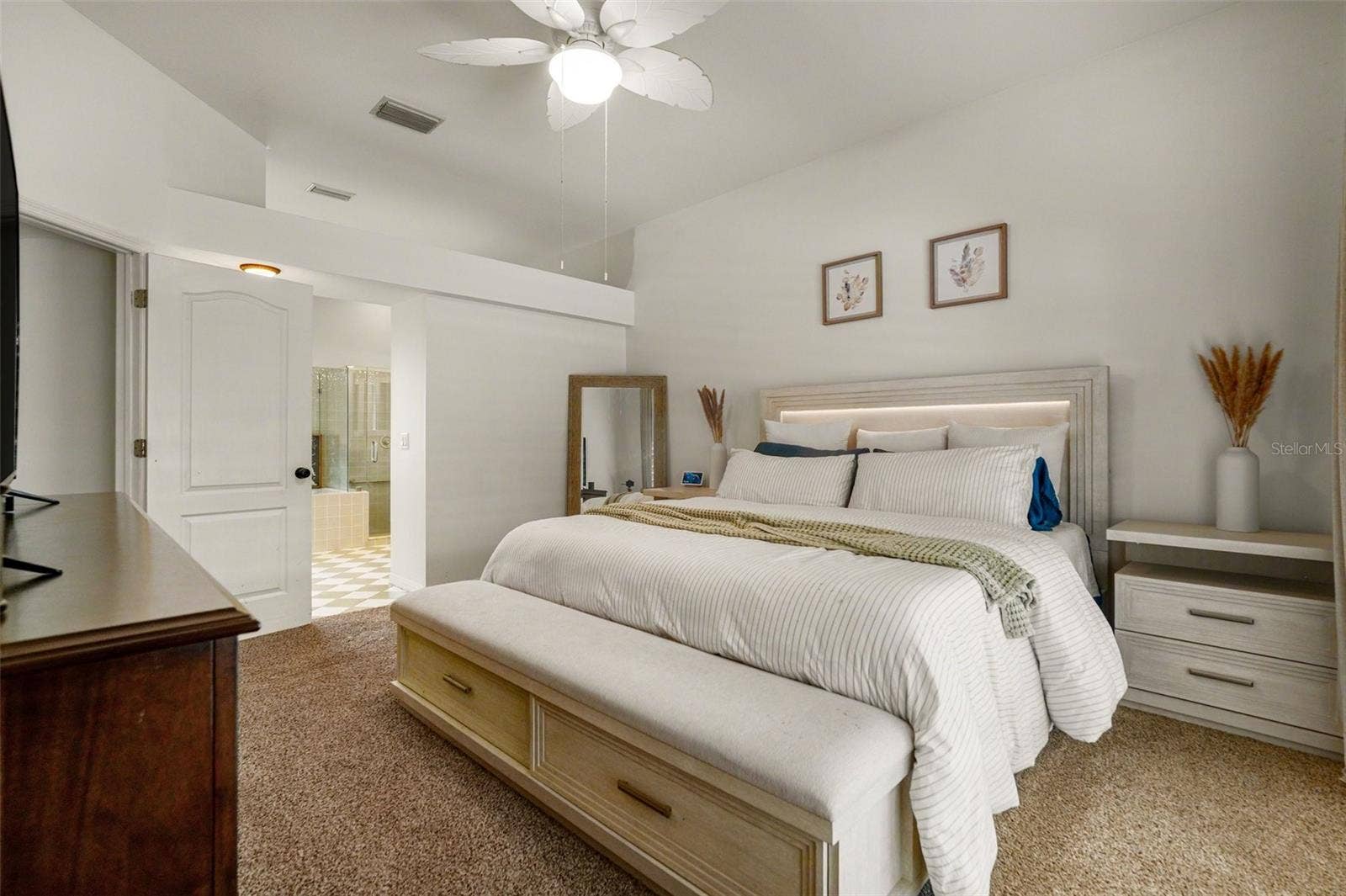 16809 WINDSOR PARK DRIVE, Lutz, FL 33549