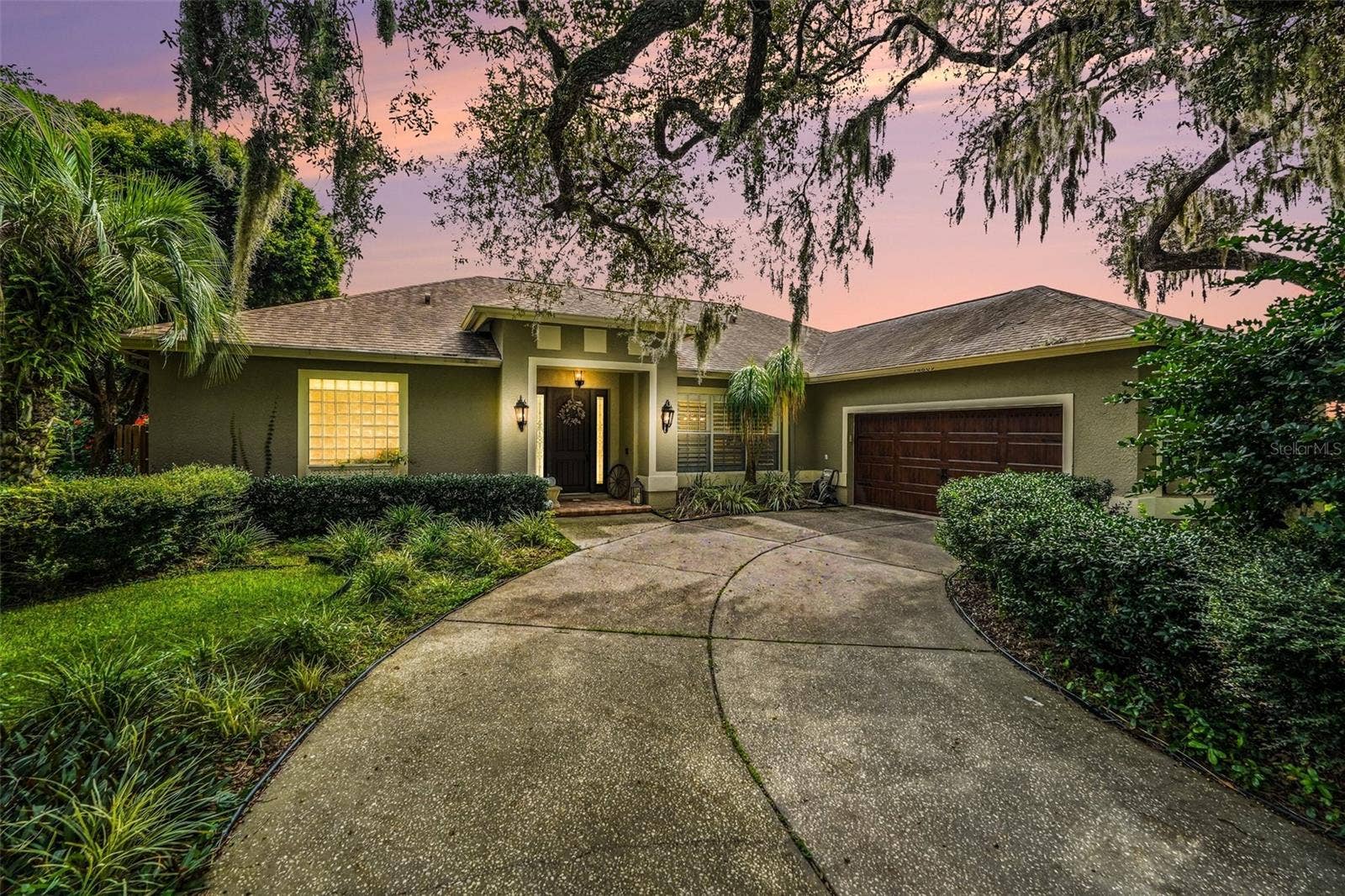 16809 WINDSOR PARK DRIVE, Lutz, FL 33549
