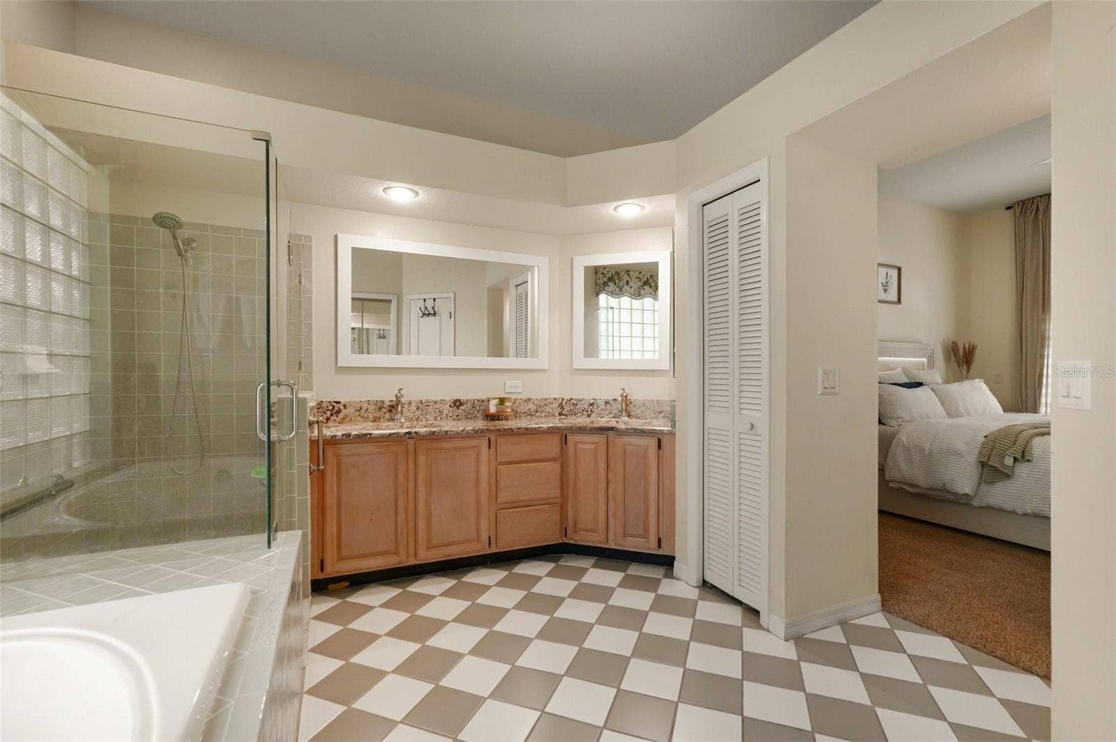 16809 WINDSOR PARK DRIVE, Lutz, FL 33549