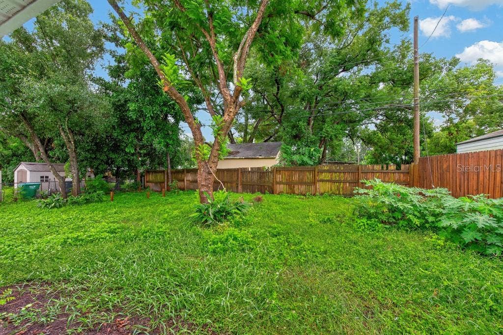 10528 113TH AVENUE, Largo, FL 33773 10528 113TH AVENUE, Largo, FL 33773