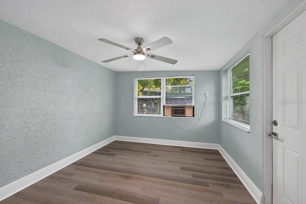 10528 113TH AVENUE, Largo, FL 33773 10528 113TH AVENUE, Largo, FL 33773