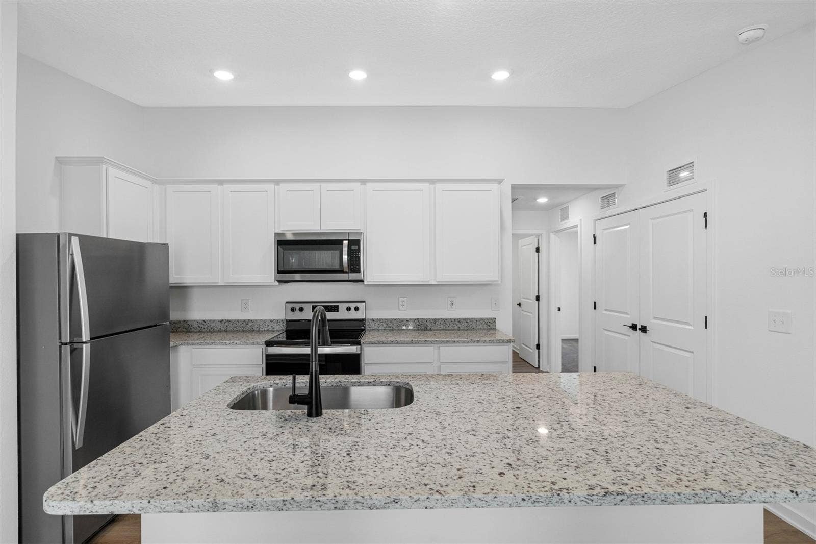 7243 GREEN FERN DRIVE, Lakeland, FL 33809 7243 GREEN FERN DRIVE, Lakeland, FL 33809