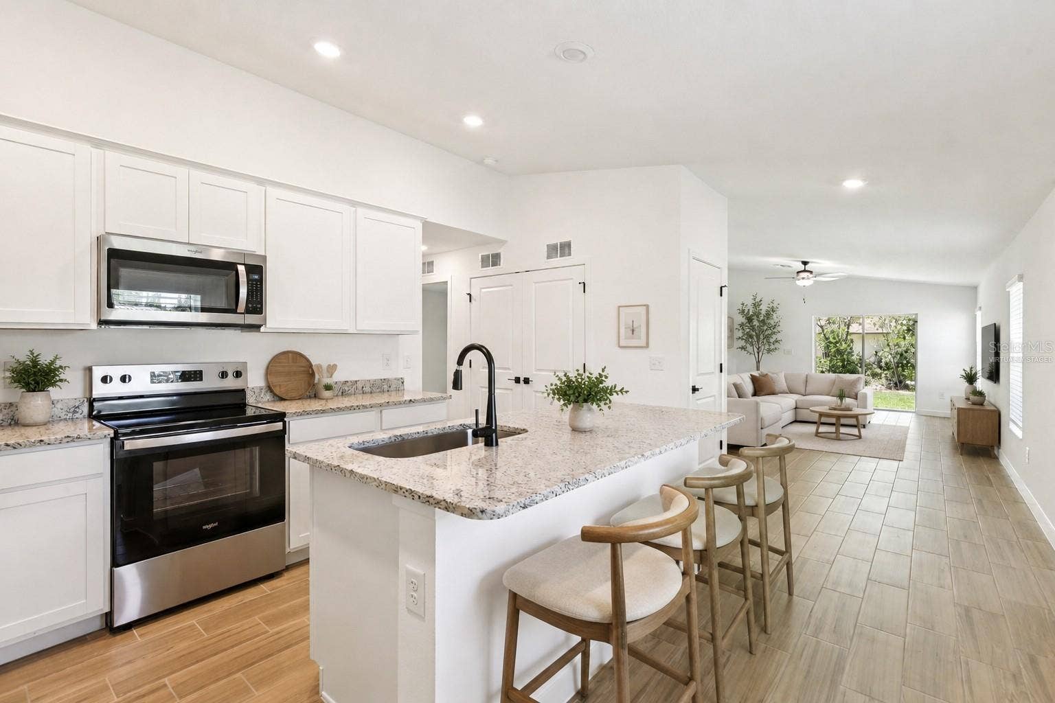 7243 GREEN FERN DRIVE, Lakeland, FL 33809 Virtually staged