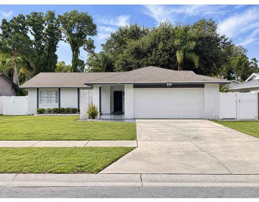 Property photo for 510 PROCLAMATION DRIVE, Tampa, FL