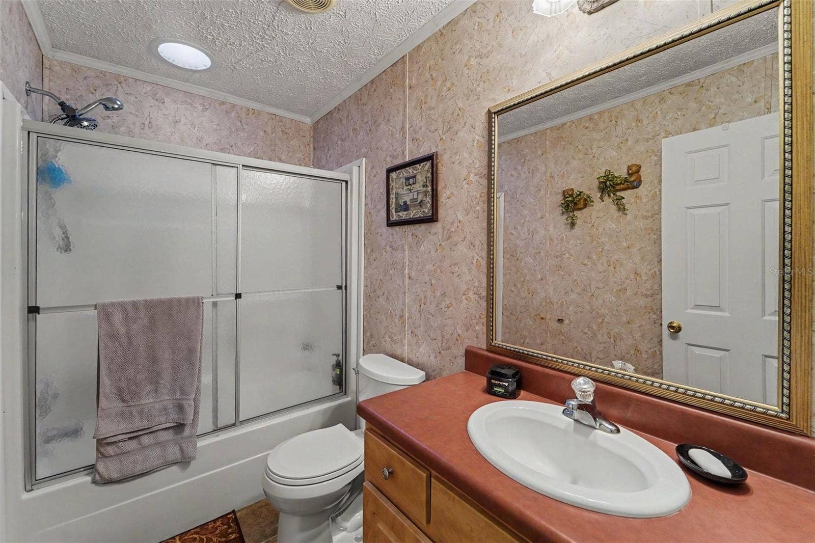8043 TOWER STREET, Brooksville, FL 34613