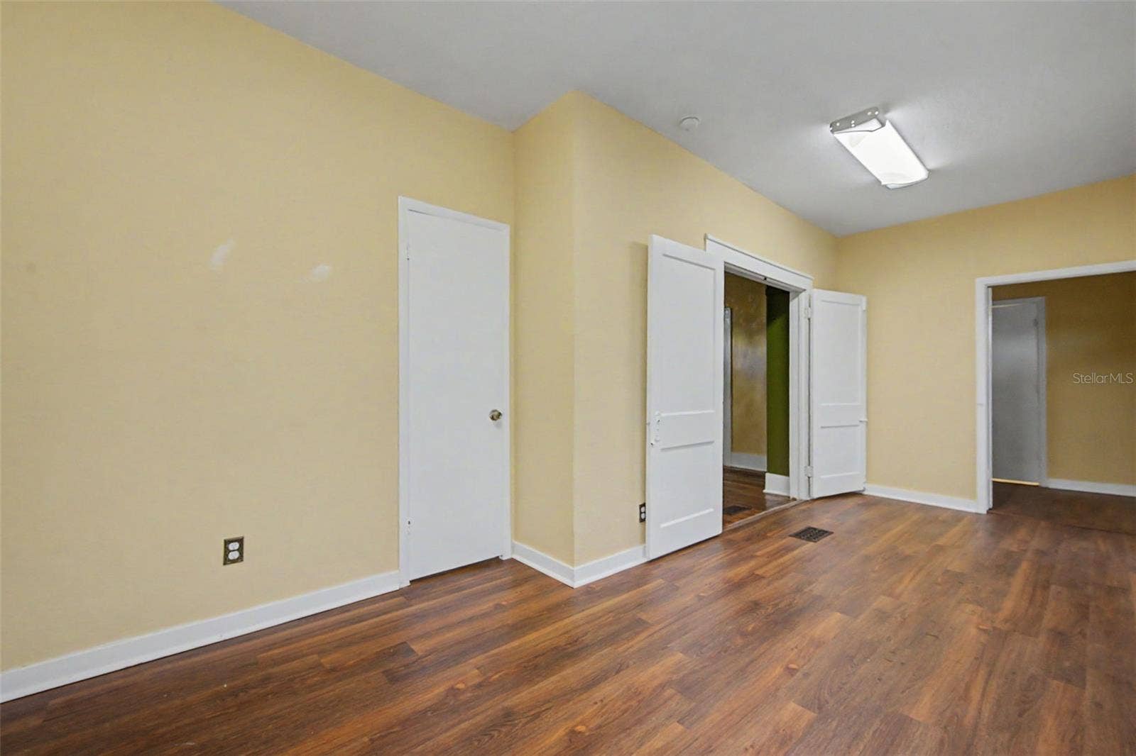 2019 MANATEE AVENUE W, Bradenton, FL 34205 2019 MANATEE AVENUE W, Bradenton, FL 34205