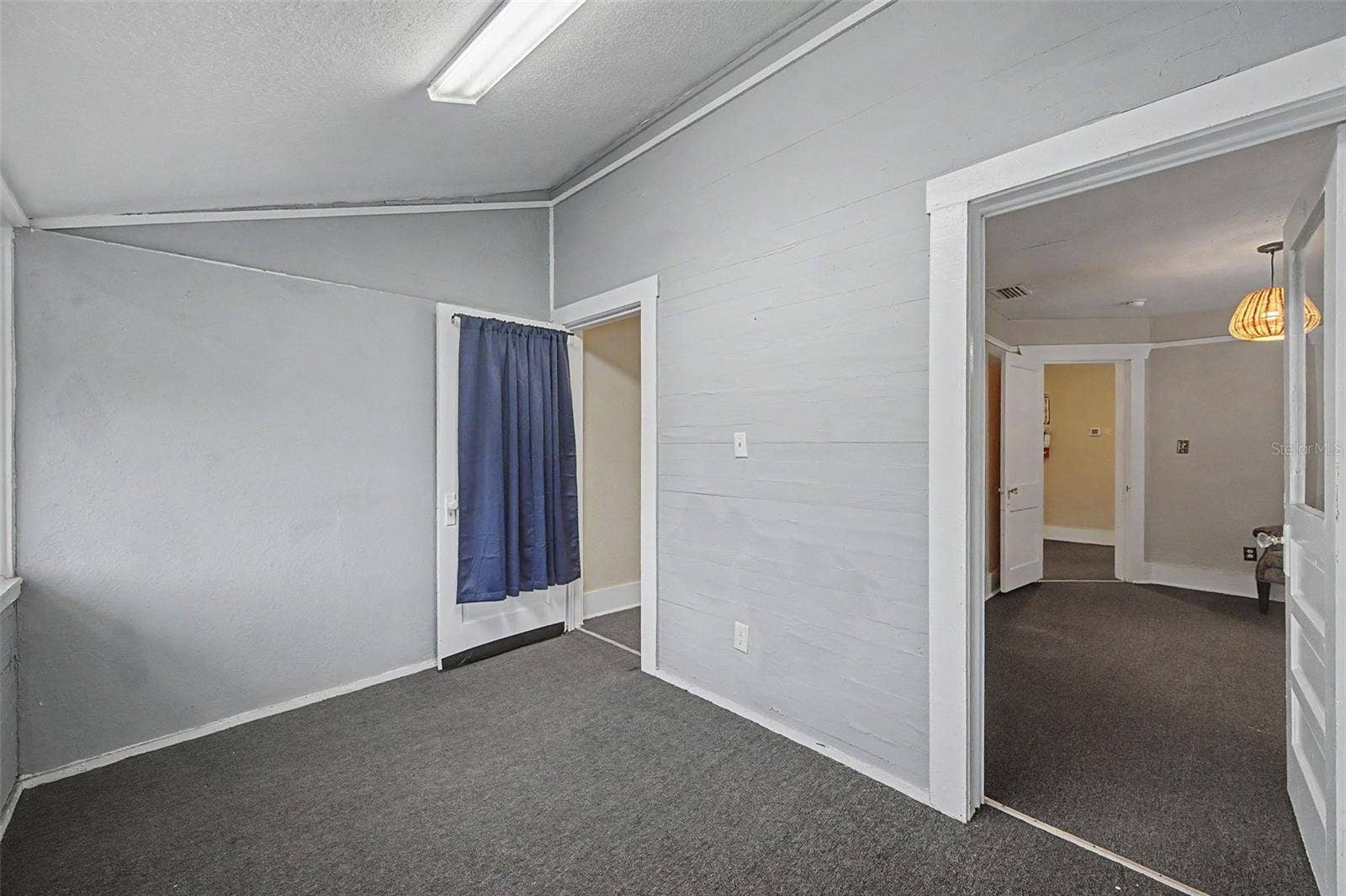 2019 MANATEE AVENUE W, Bradenton, FL 34205 2019 MANATEE AVENUE W, Bradenton, FL 34205