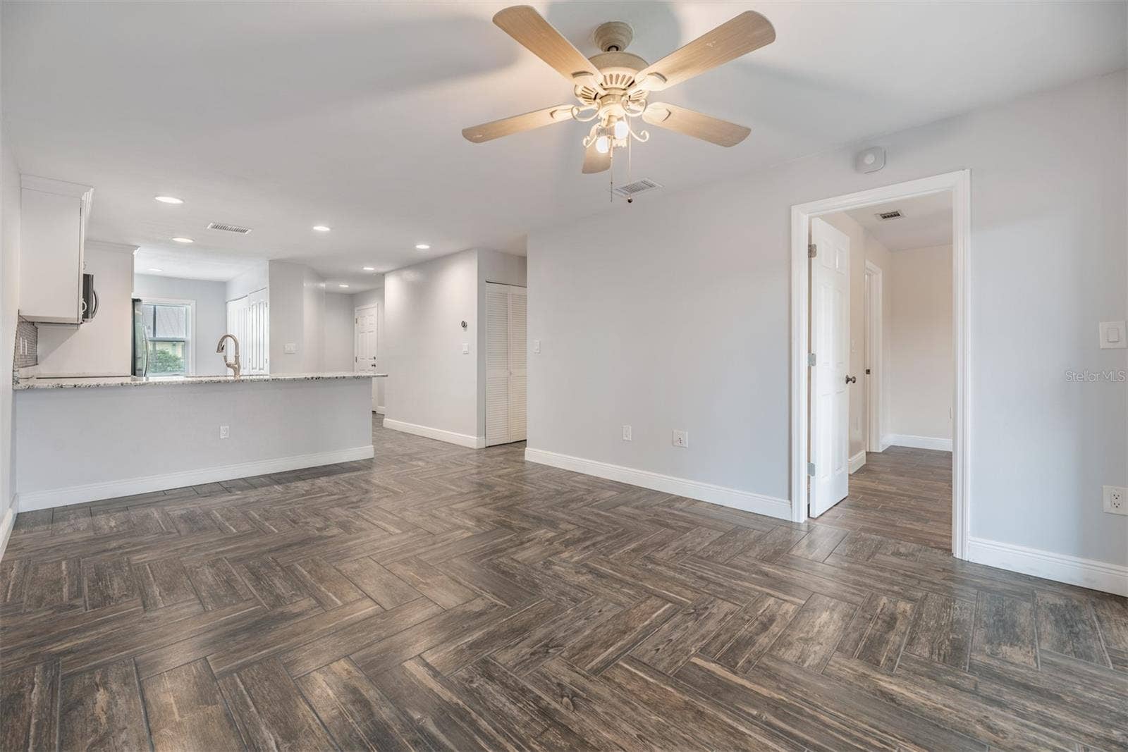 6125 113TH STREET, #514, Seminole, FL 33772 6125 113TH STREET, #514, Seminole, FL 33772