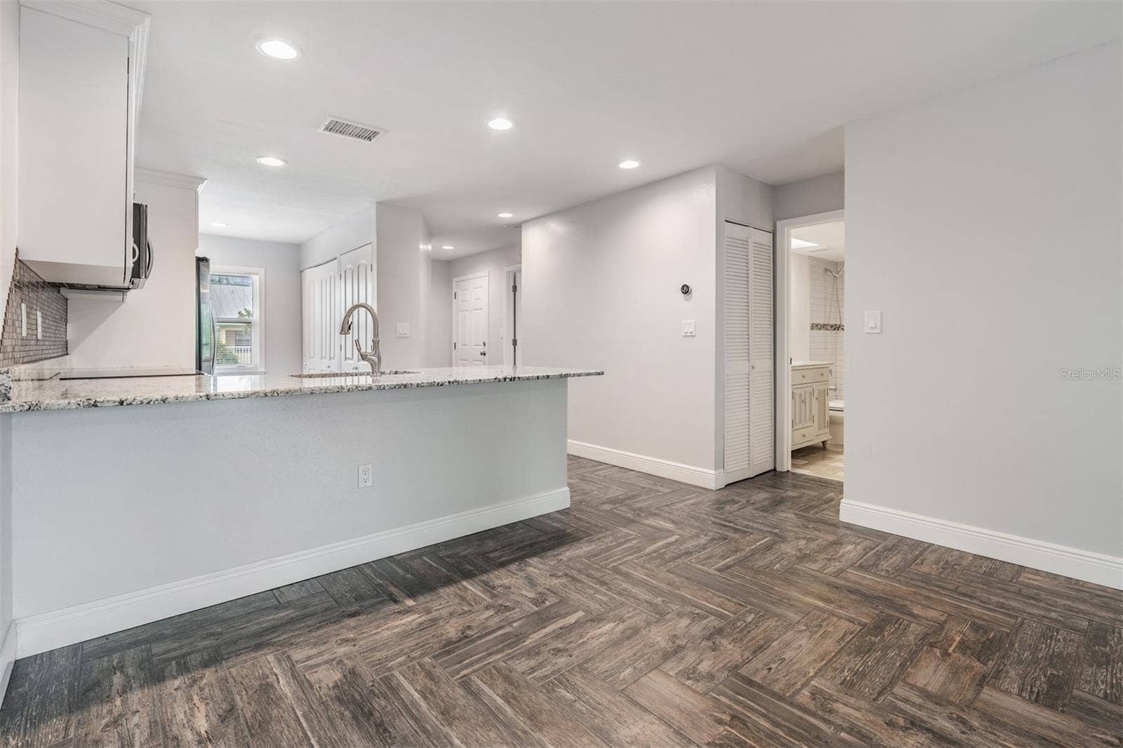 6125 113TH STREET, #514, Seminole, FL 33772 6125 113TH STREET, #514, Seminole, FL 33772