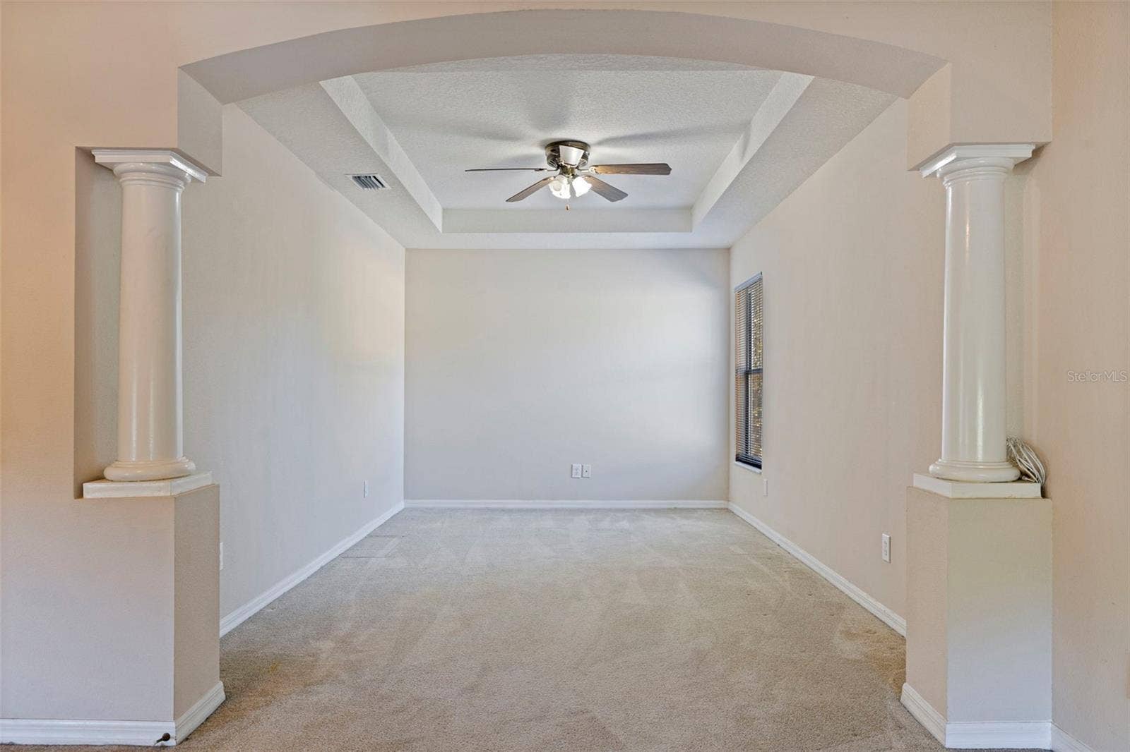 4758 WHISPERING WIND AVENUE, Tampa, FL 33614 4758 WHISPERING WIND AVENUE, Tampa, FL 33614