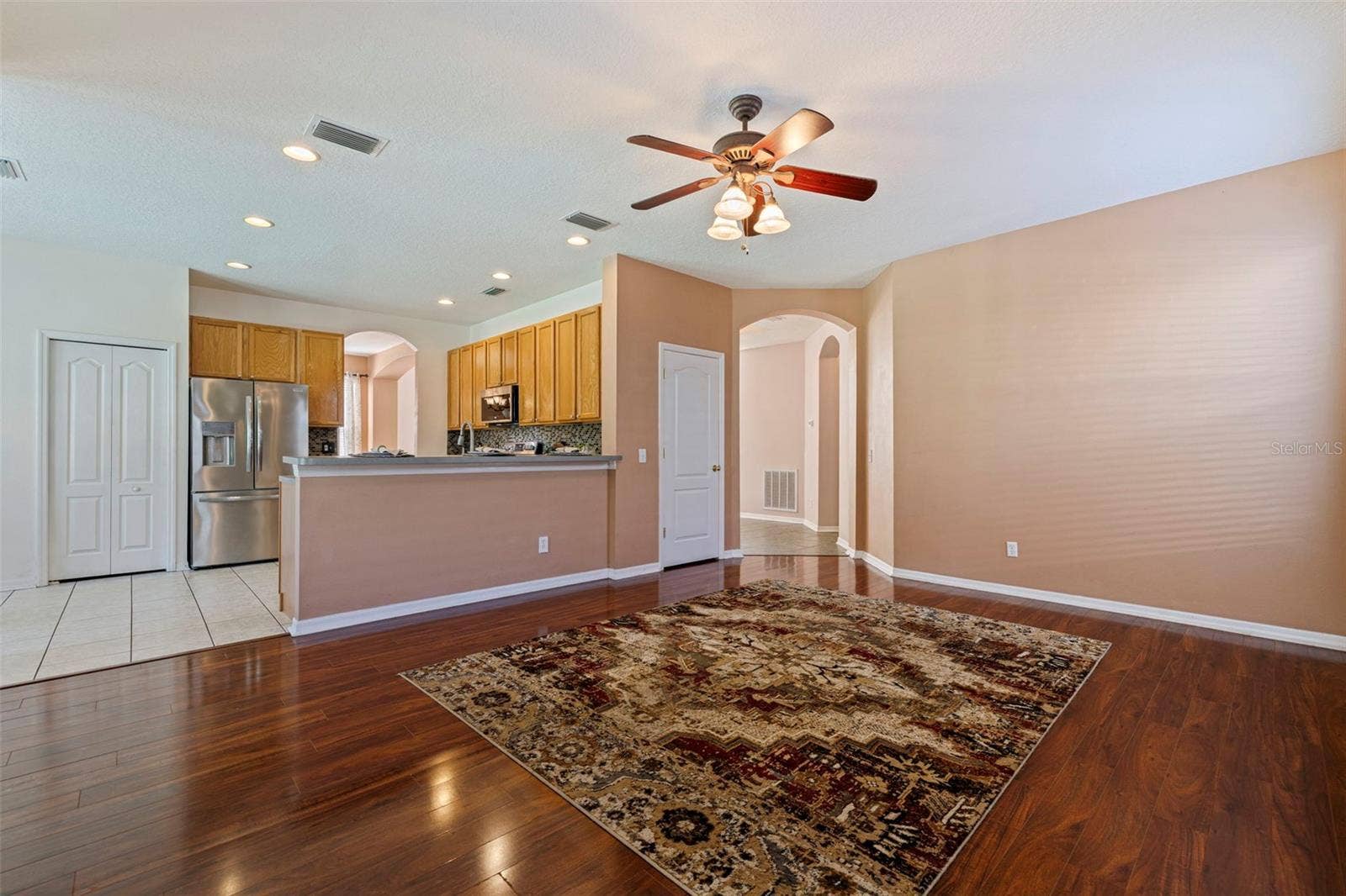 4758 WHISPERING WIND AVENUE, Tampa, FL 33614 4758 WHISPERING WIND AVENUE, Tampa, FL 33614