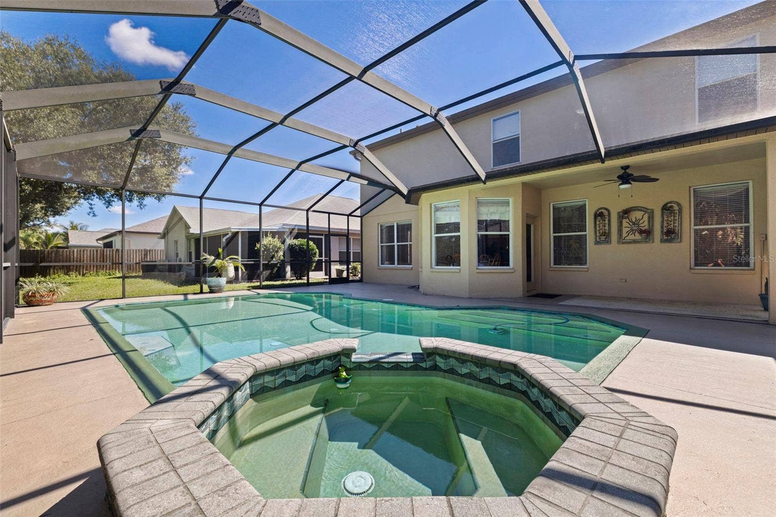 4758 WHISPERING WIND AVENUE, Tampa, FL 33614 4758 WHISPERING WIND AVENUE, Tampa, FL 33614